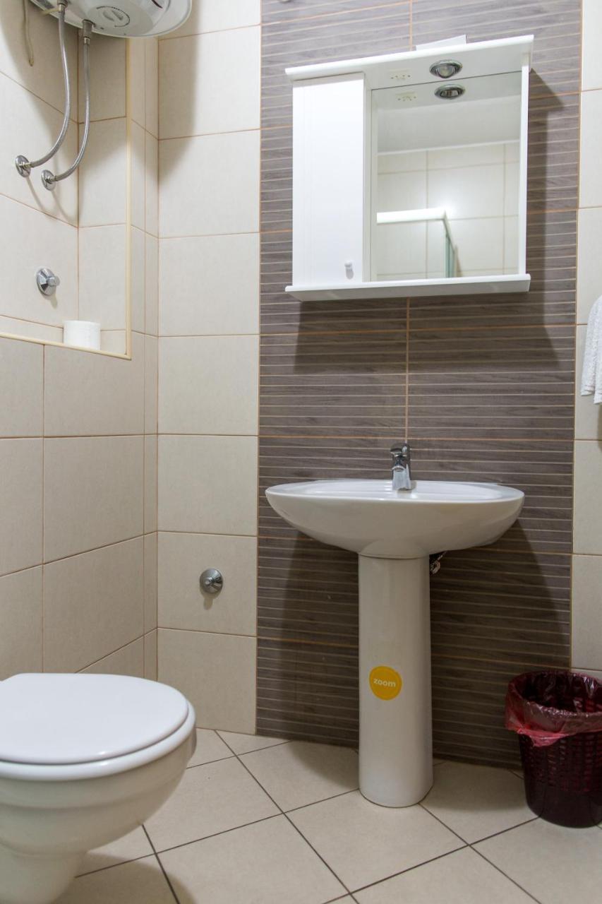 Guest House Mandarina Budva Luaran gambar